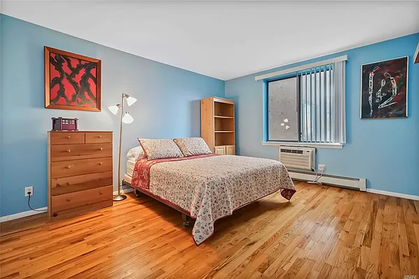 Sold by Century 21 Amiable Realty Group II Inc | media 16