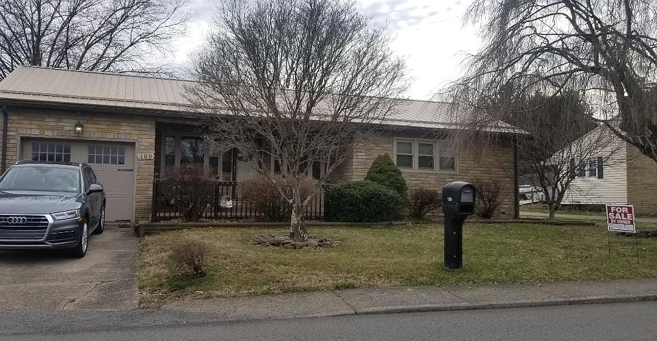 1st image of 109 W Olive St