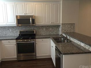 12823 Manhattan Ct UNIT 104, Hawthorne, CA 90250
