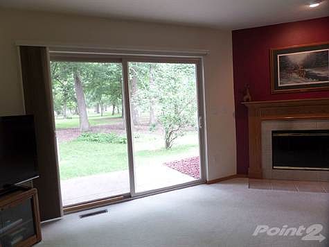 Moraine-Living Room