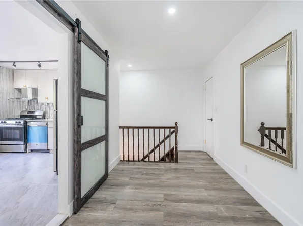 138-58 68th Dr #2F, Flushing, NY 11367