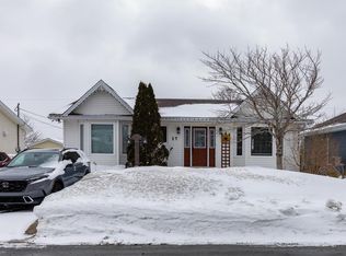 17 Eagle Street, Paradise, NL A1L1G8