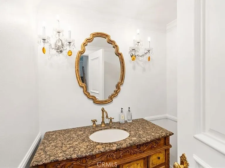 119 W Bell Canyon Rd — Photo 35