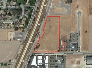 1031 Pine St, Paso Robles, CA 93446