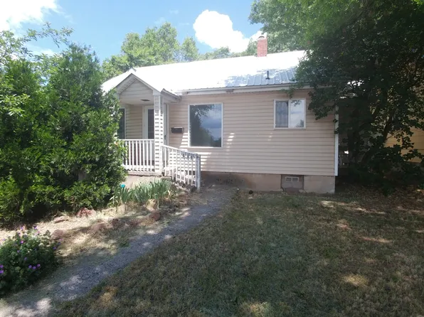 303 Crater Lake Pkwy, Klamath Falls, OR 97601