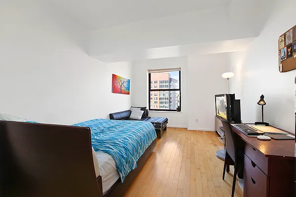 Rented by Corcoran | media 45