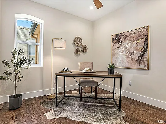 406 S Pearl St — Photo 9
