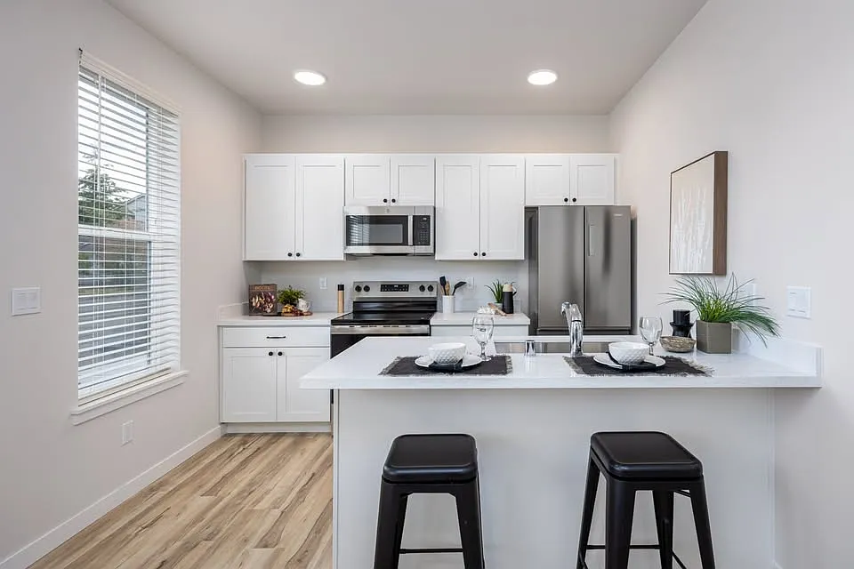 1 bed, $1,550 — Photo 3