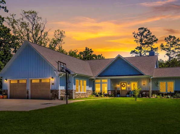 229 Knollwood Crk, Onalaska, TX 77360