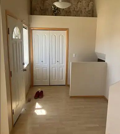 5th image of 94 Drummond Ave #1A