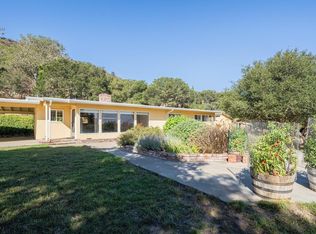 399 Laurel Ln, Salinas, CA 93908