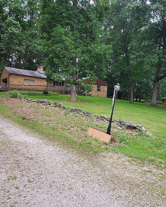 1st image of 7470 Woodlake Dr