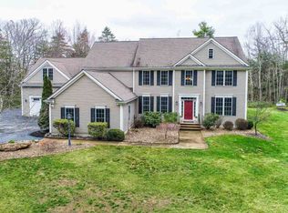 44 Barr Farm Rd, Bedford, NH 03110