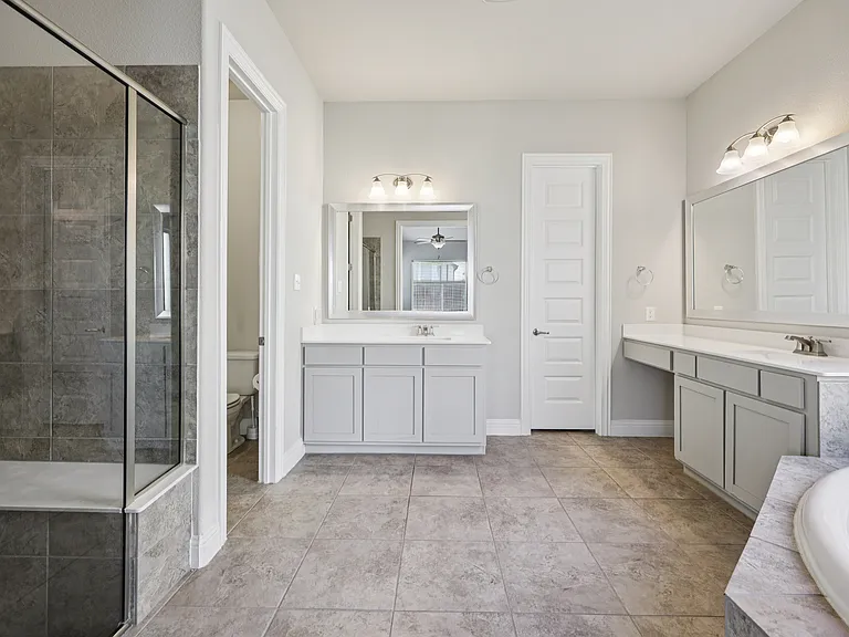 1656 Pegasus Dr — Photo 31