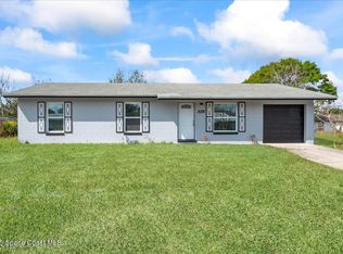 2141 Trieste Dr, Mims, FL 32754