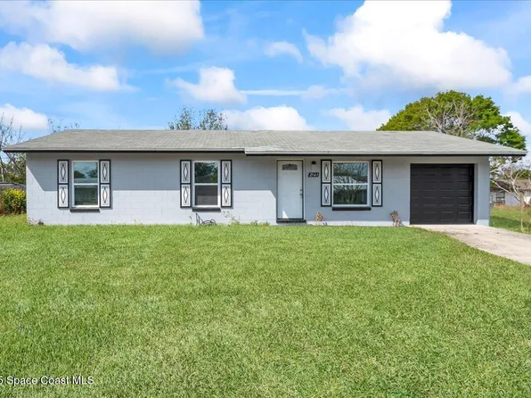 2141 Trieste Dr, Mims, FL 32754