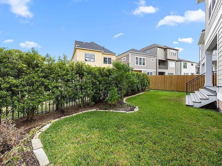 14008 Memorial Reserve Pl — Photo 35