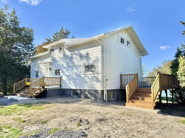 41 Back Ln, Prince Edward County, ON K0K 2P0