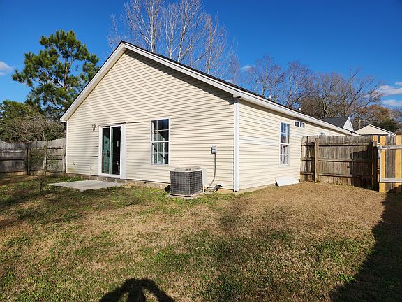 4th image of 8781 Tigershark Ave