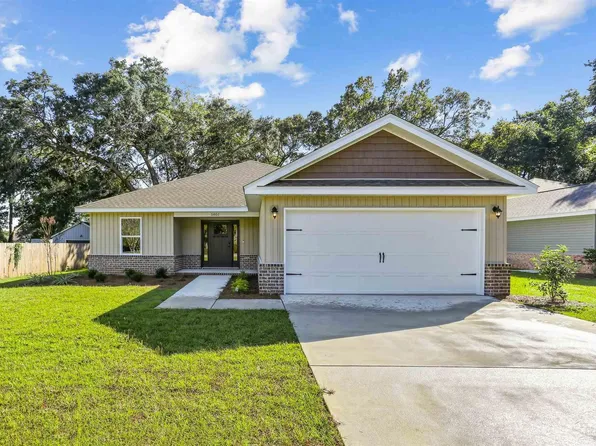 5051 Hartley Dr, Pace, FL 32571