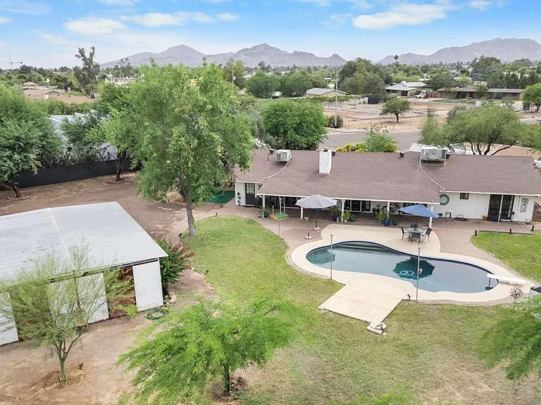 7026 E Sunnyside Dr — Photo 22