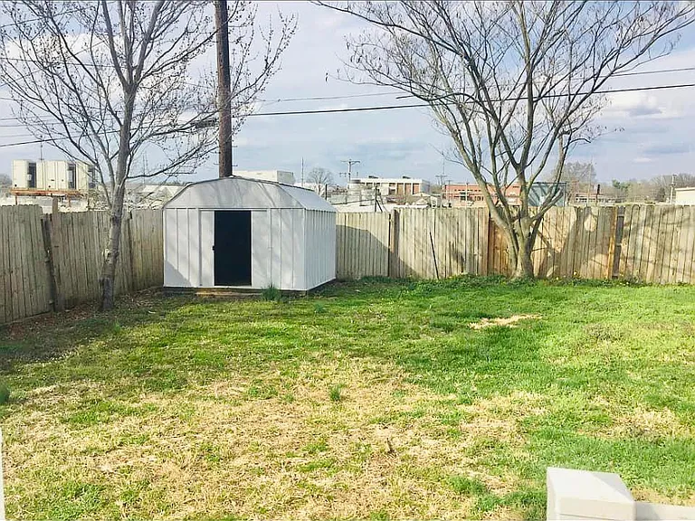 2118 Merriwether St — Photo 15