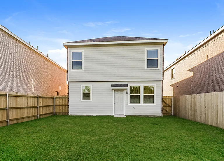 1400 Ester Ln — Photo 5