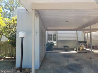 195 E Holly Ln, Little Egg Harbor, NJ 08087
