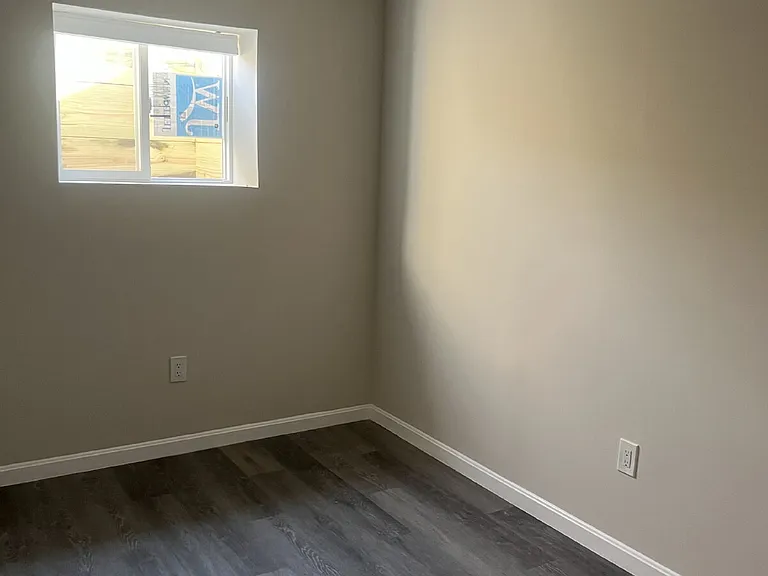 9734 Dumbarton Dr — Photo 9