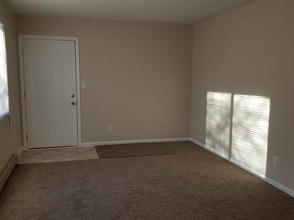 1st image of 801 E Clinton St APT 13