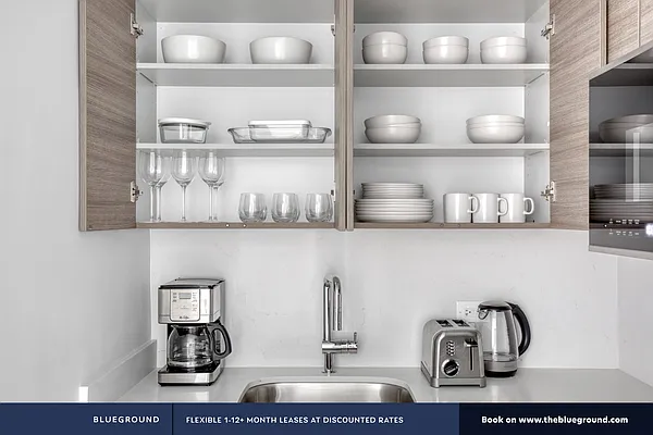 Rented by The Blueground | media 59