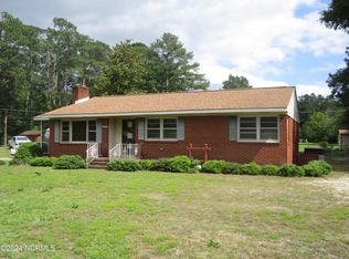 9640 Old Wire Rd, Laurel Hill, NC 28351