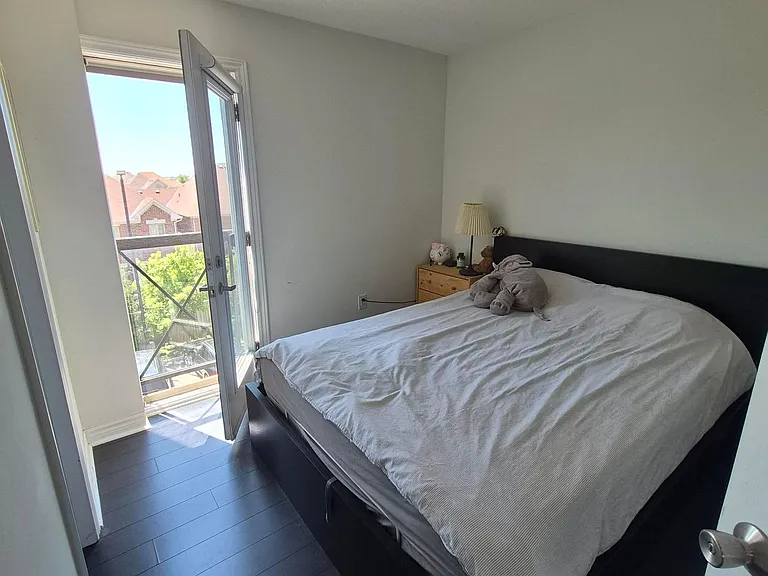 3905 Major Mackenzie Dr W #217 — Photo 13