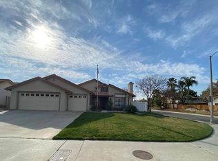 9231 Sunridge Dr, Riverside, CA 92508