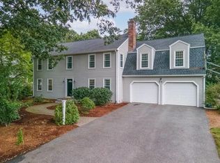 33 Flanagan Dr, Framingham, MA 01701