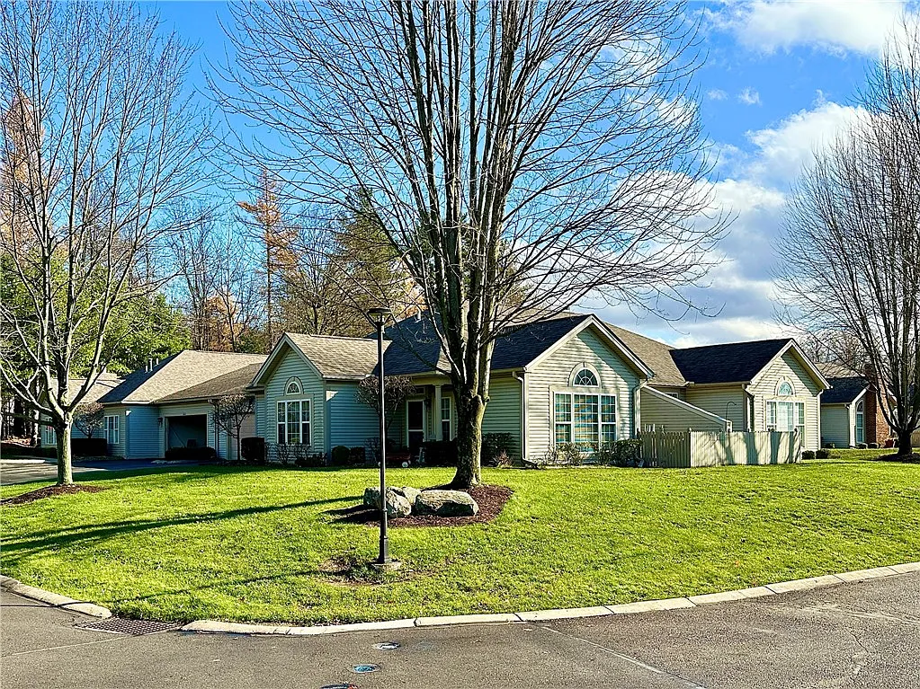 3534 Hunters Woods Blvd Unit 3 photo 1