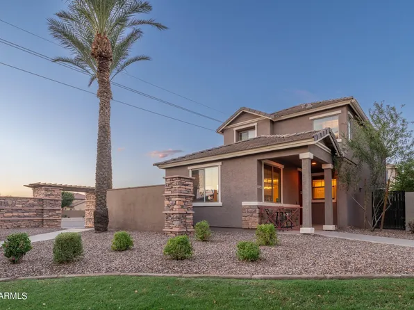 2860 S Brett Street, Gilbert, AZ 85295