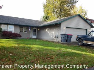 421 SW Filbert St, McMinnville, OR 97128