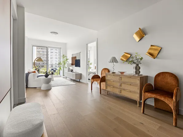 379 Ocean Parkway image 1 of 11