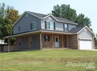 2011 Green Oak St, Pacific, MO 63069