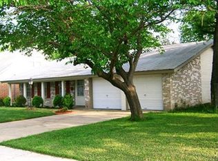 1526 Regina Ct S, Irving, TX 75062