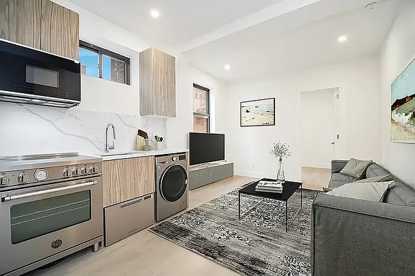 Rented by REAL New York | media 1