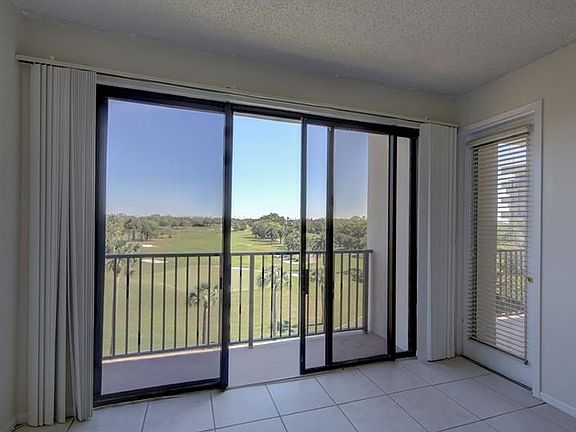 5th image of 6 Belleview Blvd APT 502