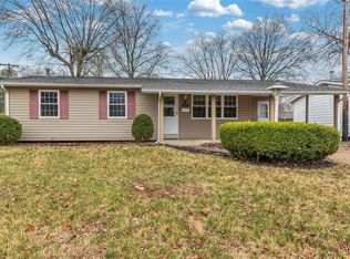 930 Jackson Ln, Florissant, MO