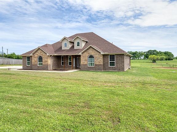 2nd image of 2656 County Road 425a