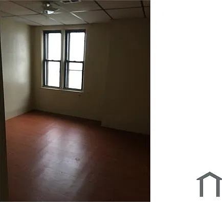 2 bed, 800 sqft, $1,500 — Photo 3