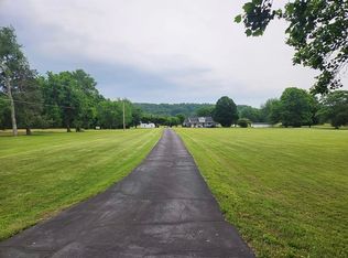 2199 W Trace Creek Rd, Waverly, TN 37185