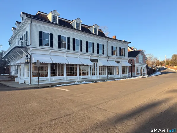249 Main St #2, Southport, CT 06890
