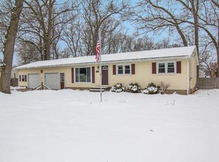 221 S Brooks Rd, Muskegon, MI 49442