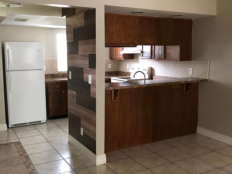 1st image of 5103 Lesher Ct